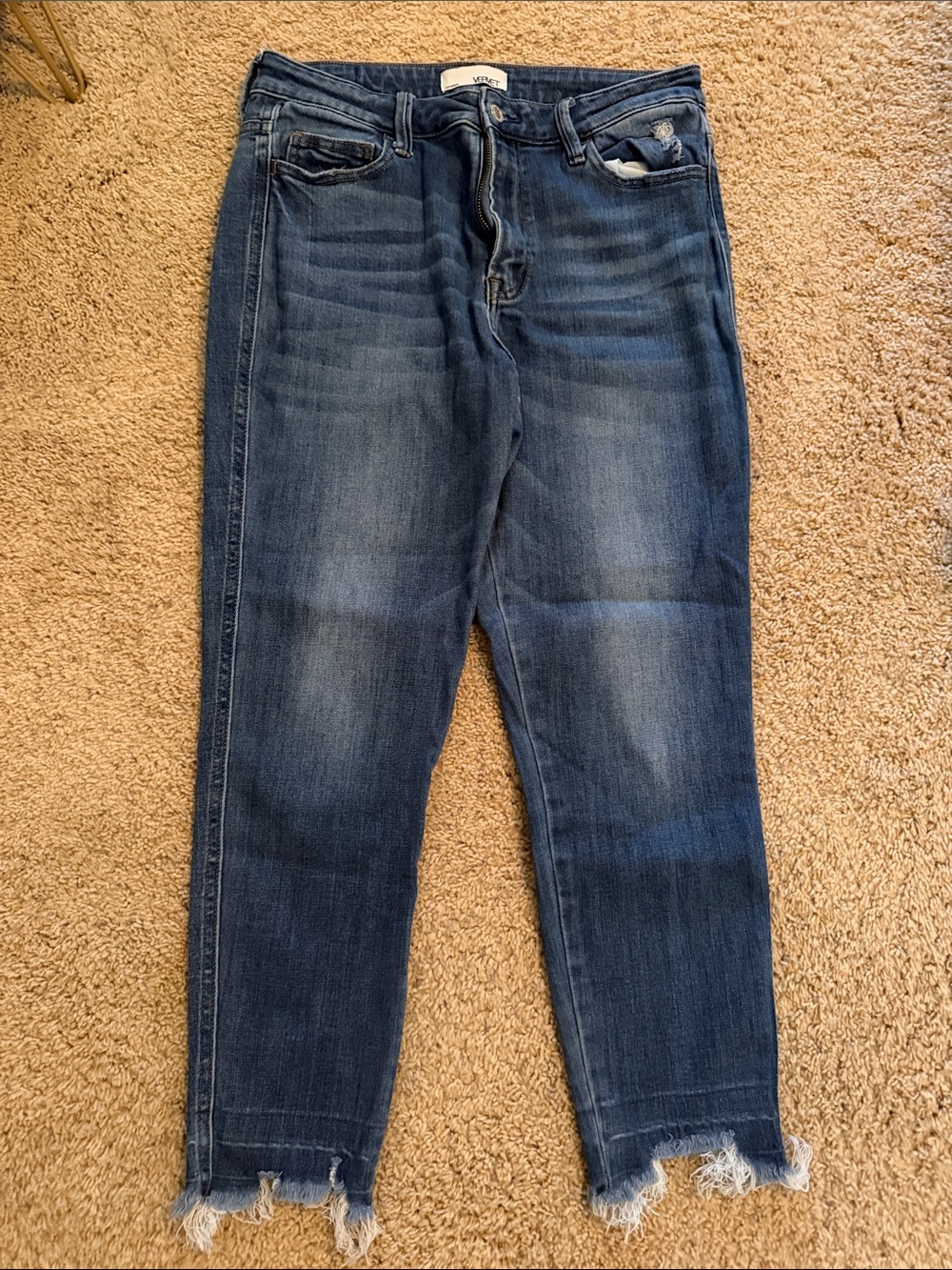 Dark Wash Women's Jeans with Frayed Hem
